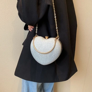 Нишевая сумка Женская новая модная портативная сумка с персиковым сердечком, сумка-мессенджер на цепочке в иностранном стиле, сетчатая сумка для красной губной помады